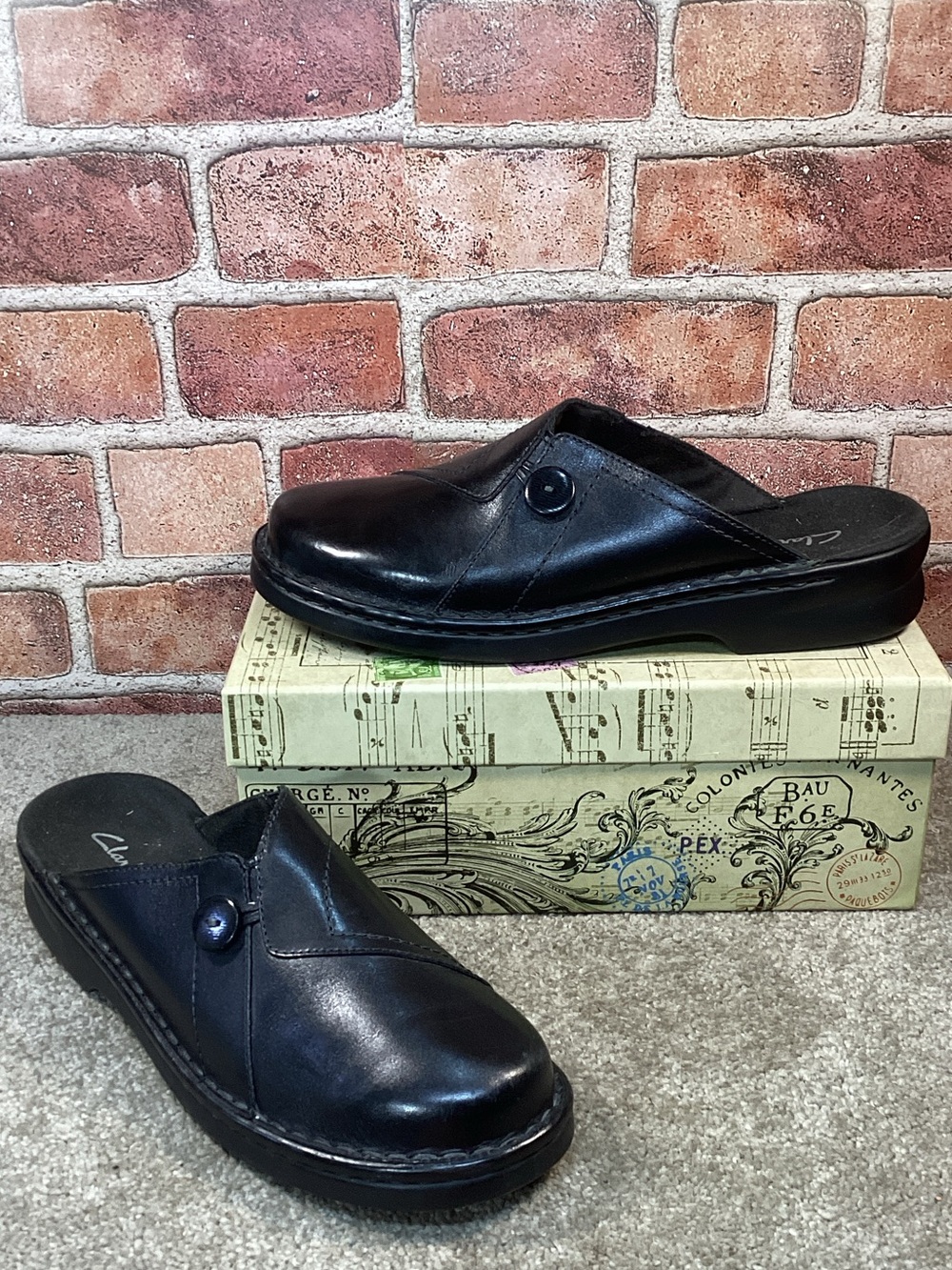 Clarks womens black slip on Mules size 11